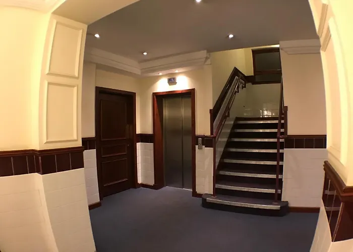 Central West End City Apartment